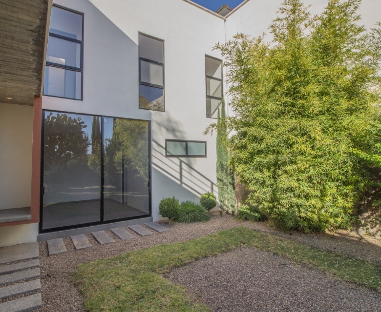 R-64 Modern Unfurnished House for Rent; Unleash Your Creativity.