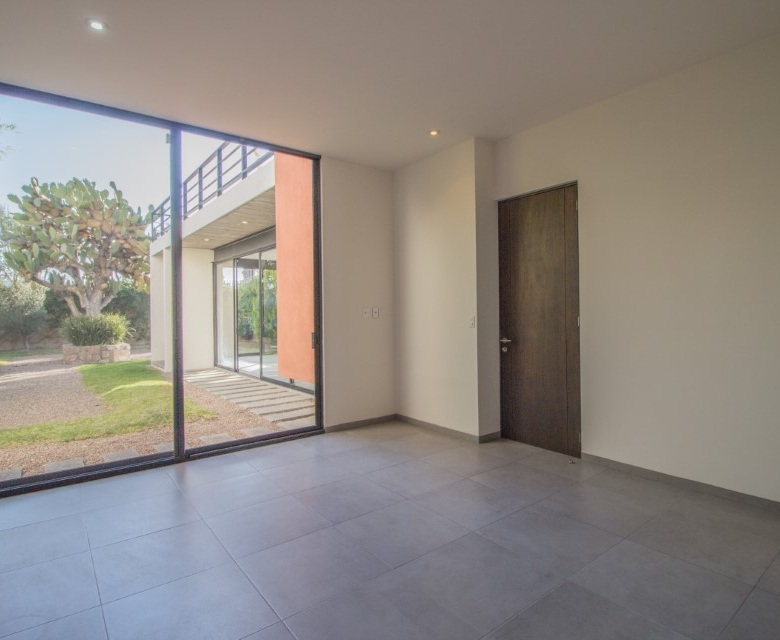 R-64 Modern Unfurnished House for Rent; Unleash Your Creativity.