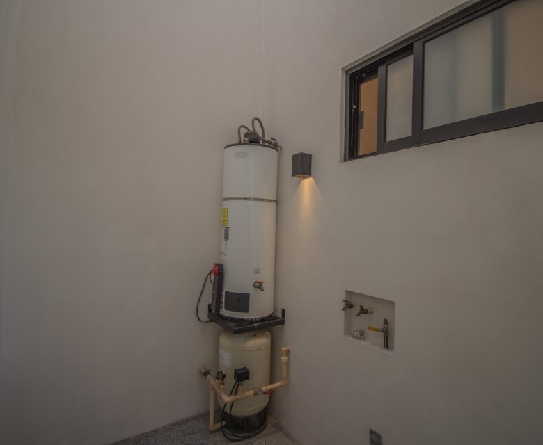 R-64 Modern Unfurnished House for Rent; Unleash Your Creativity.