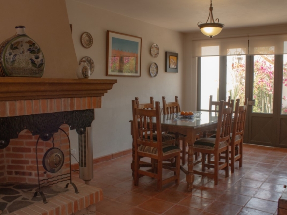R24 House for Rent in Barrio de La Aldea, San Miguel de Allende