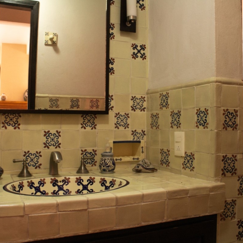 R24 House for Rent in Barrio de La Aldea, San Miguel de Allende