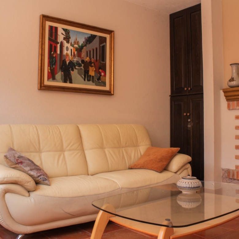 R24 House for Rent in Barrio de La Aldea, San Miguel de Allende