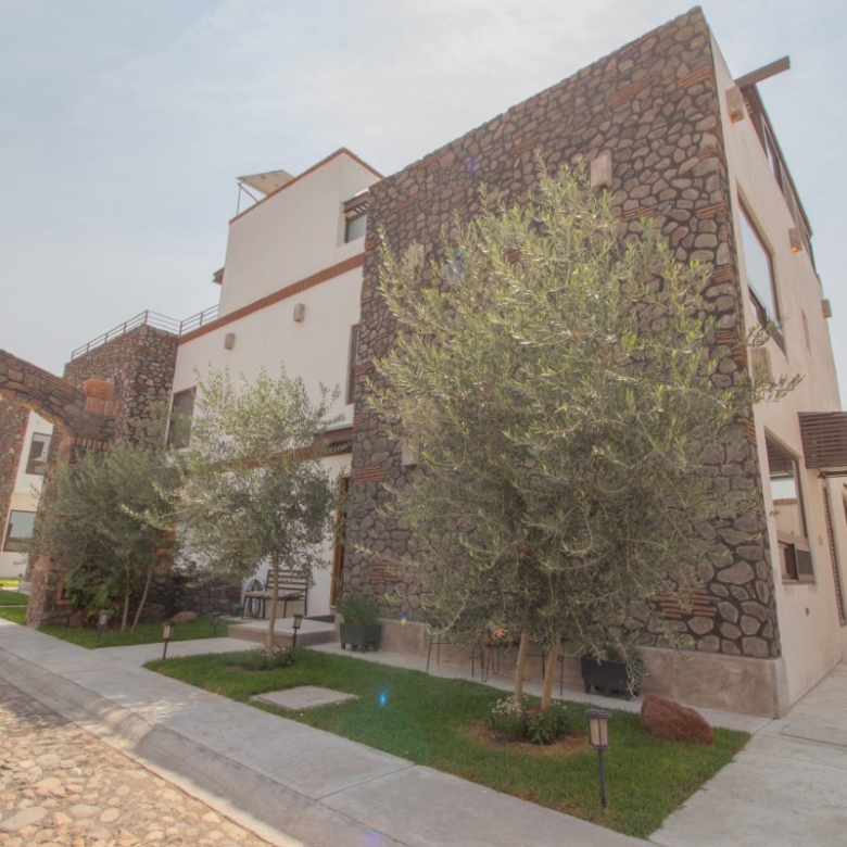 1948 House for Sale in Residencial Luna, San Miguel de Allende