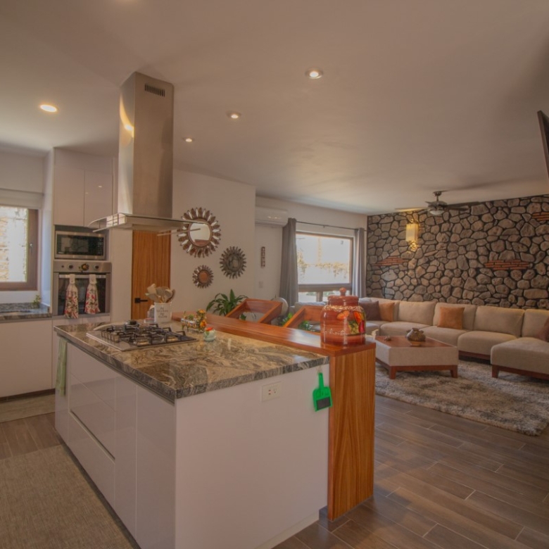 1948 House for Sale in Residencial Luna, San Miguel de Allende