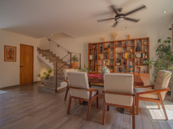 1948 House for Sale in Residencial Luna, San Miguel de Allende