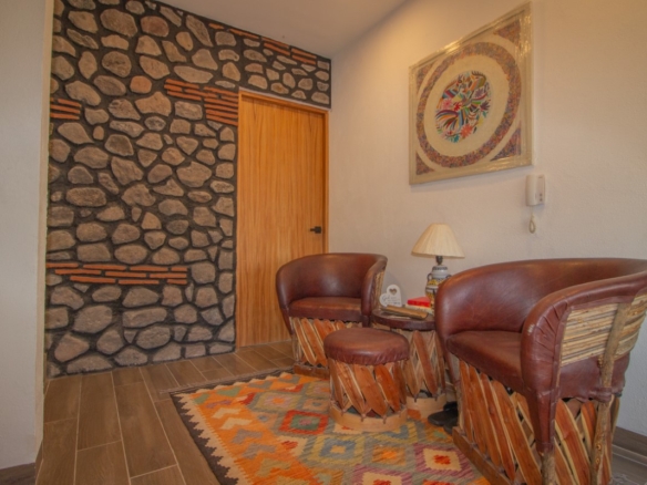 1948 House for Sale in Residencial Luna, San Miguel de Allende