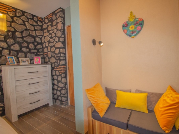 1948 House for Sale in Residencial Luna, San Miguel de Allende