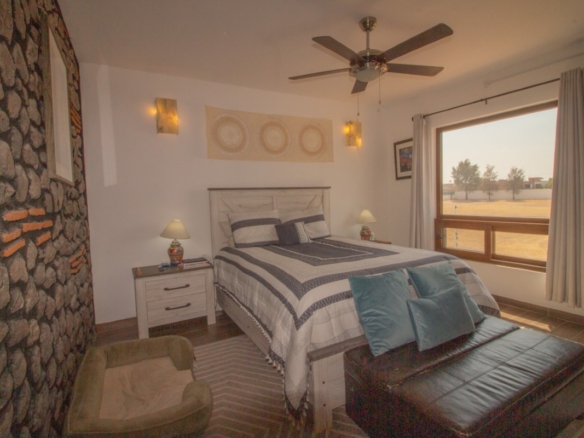 1948 House for Sale in Residencial Luna, San Miguel de Allende