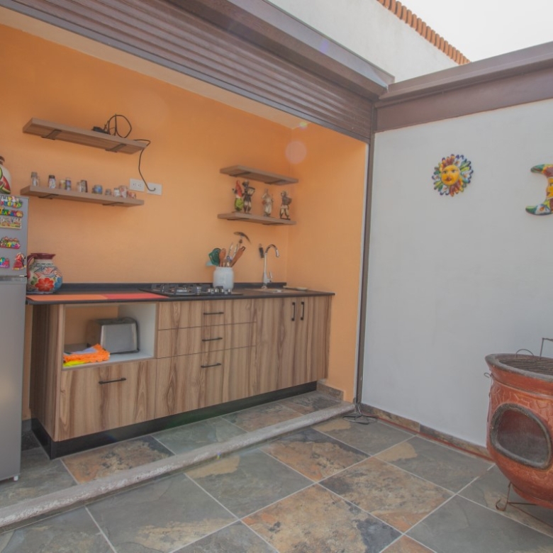1948 House for Sale in Residencial Luna, San Miguel de Allende