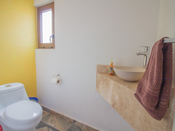 1948 House for Sale in Residencial Luna, San Miguel de Allende