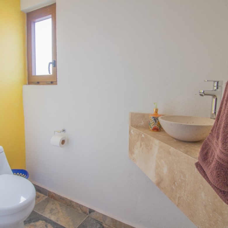 1948 House for Sale in Residencial Luna, San Miguel de Allende