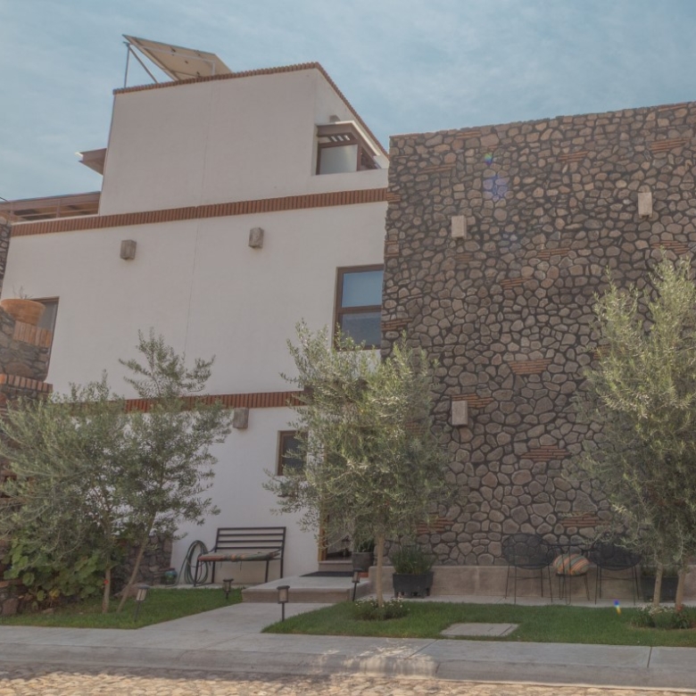 1948 House for Sale in Residencial Luna, San Miguel de Allende