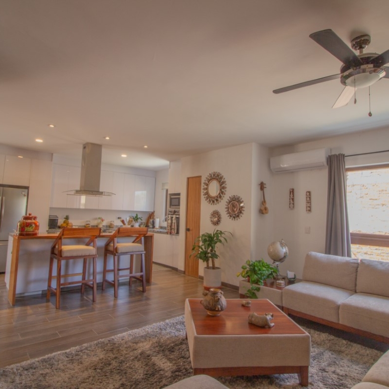 1948 House for Sale in Residencial Luna, San Miguel de Allende