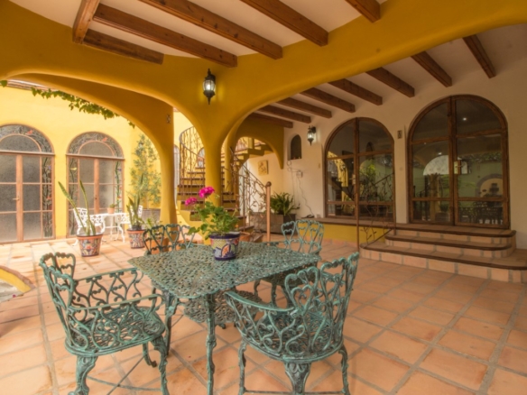 R159-C Apartment for Rent Independencia
