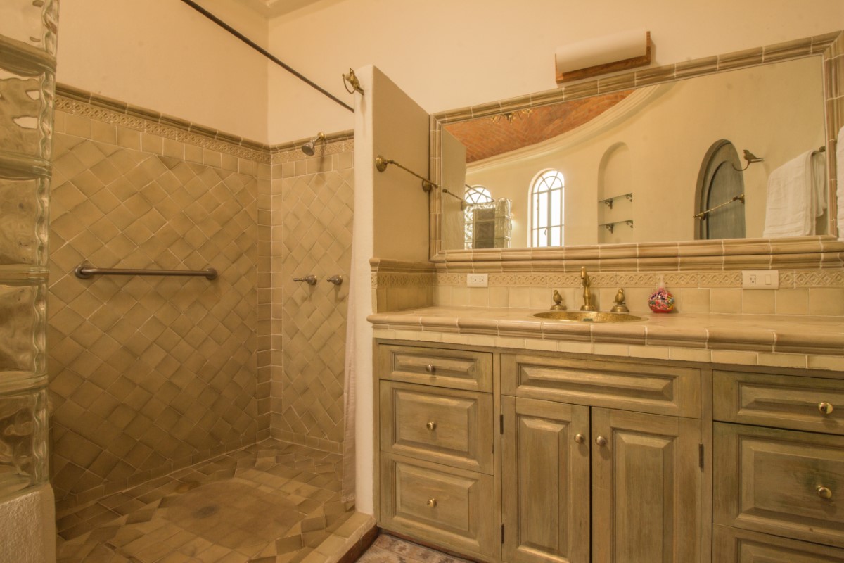 R159-B Apartment for Rent Independencia