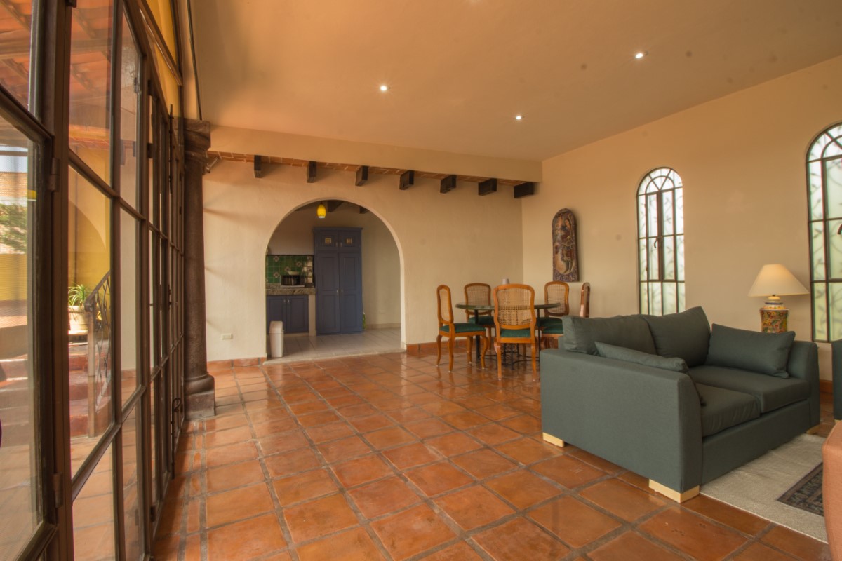 R159-C Apartment for Rent Independencia