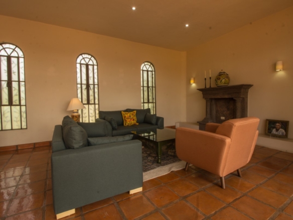 R159-C Apartment for Rent Independencia