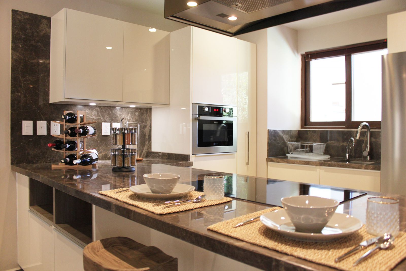 R30 Condo for Rent, Puente Viejo