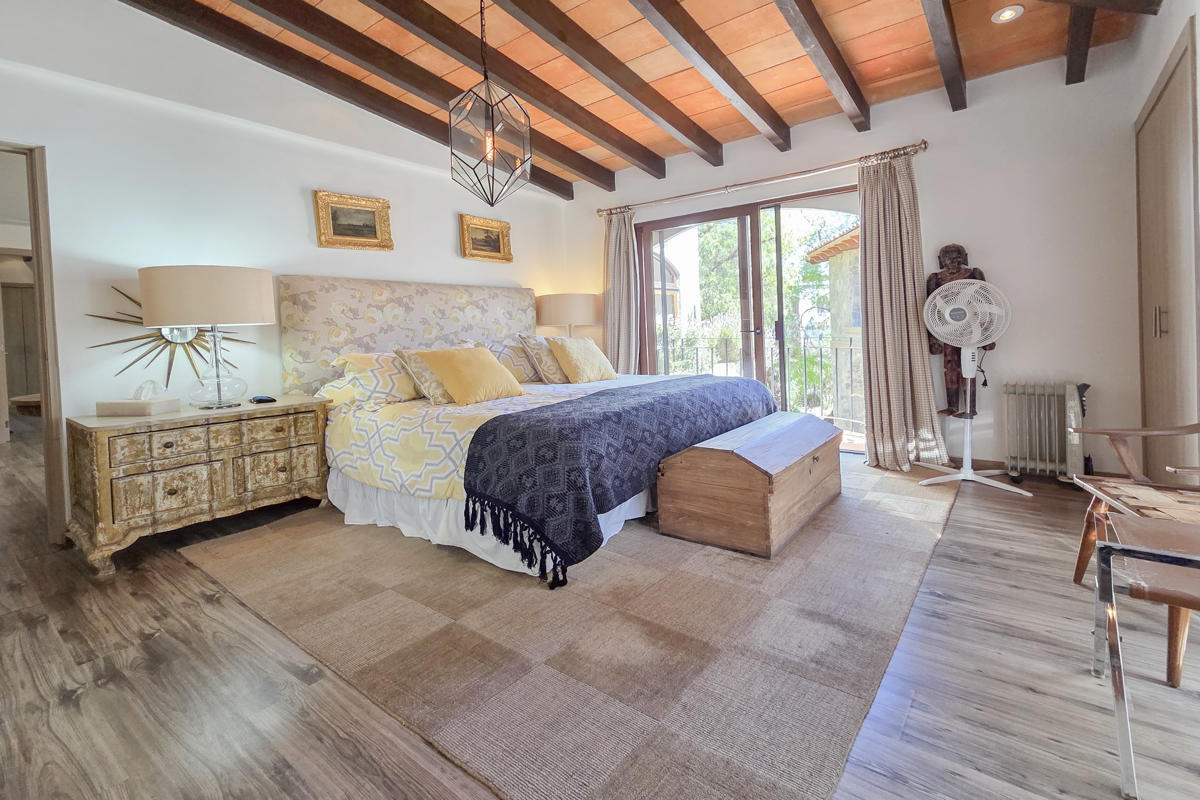 R32 Puente Viejo Pent house for rent