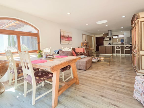 R32 Puente Viejo Pent house for rent