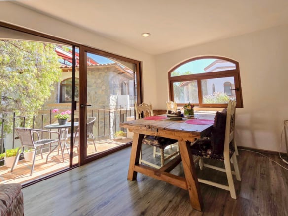 R32 Puente Viejo Pent house for rent