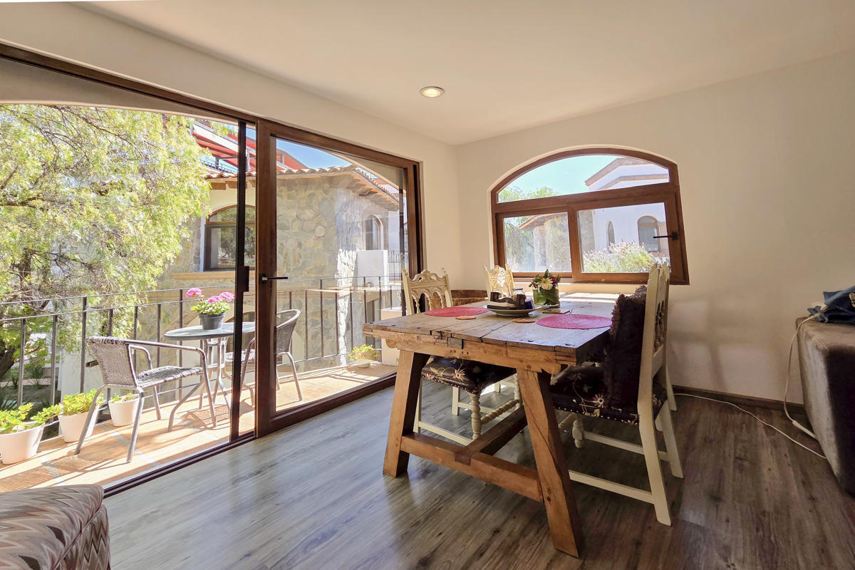 R32 Puente Viejo Pent house for rent