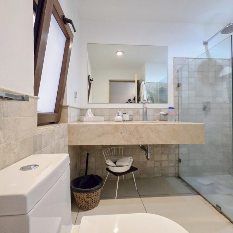 R32 Puente Viejo Pent house for rent