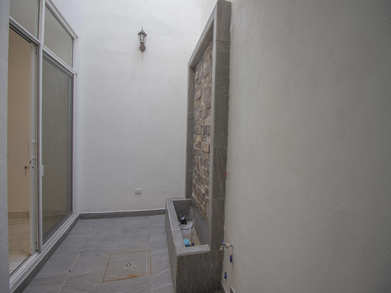 1952 Guadalupe, House for Sale