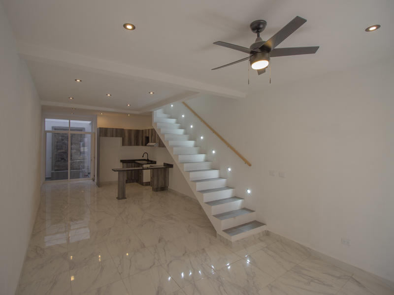 1952 Guadalupe, House for Sale