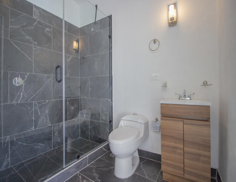 1952 Guadalupe, House for Sale