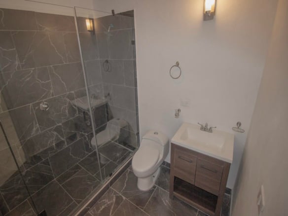 1952 Guadalupe, House for Sale