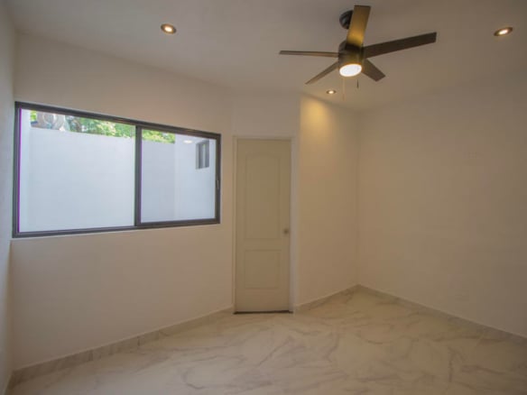 1952 Guadalupe, House for Sale