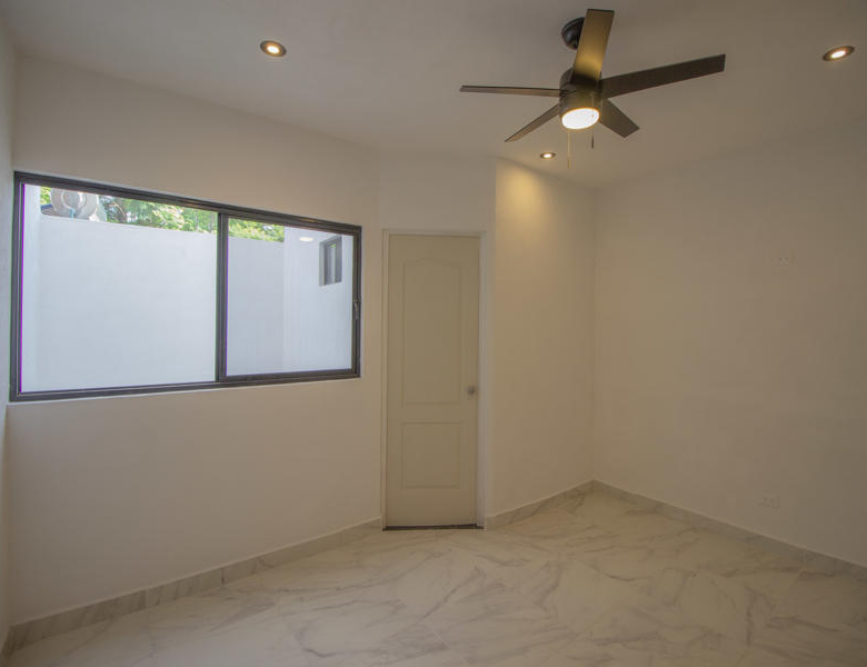 1952 Guadalupe, House for Sale