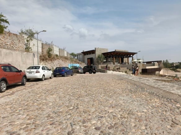 1703 Terrases – Sahai