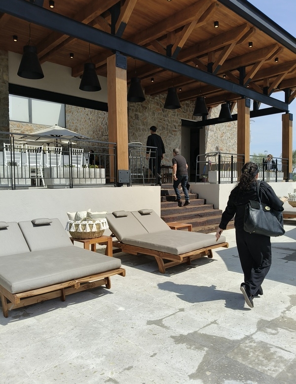1703 Terrases – Sahai