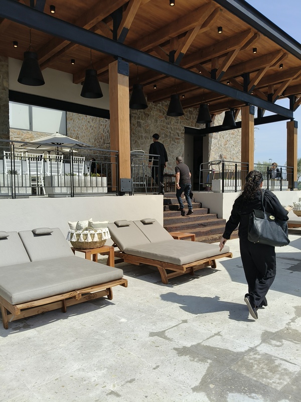 1703 Terrases – Sahai