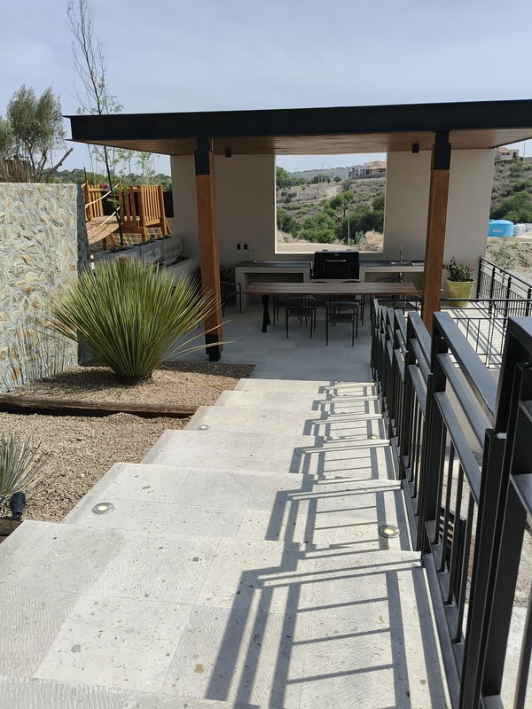 1703 Terrases – Sahai