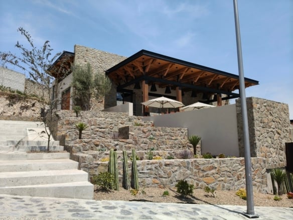 1703 Terrases – Sahai