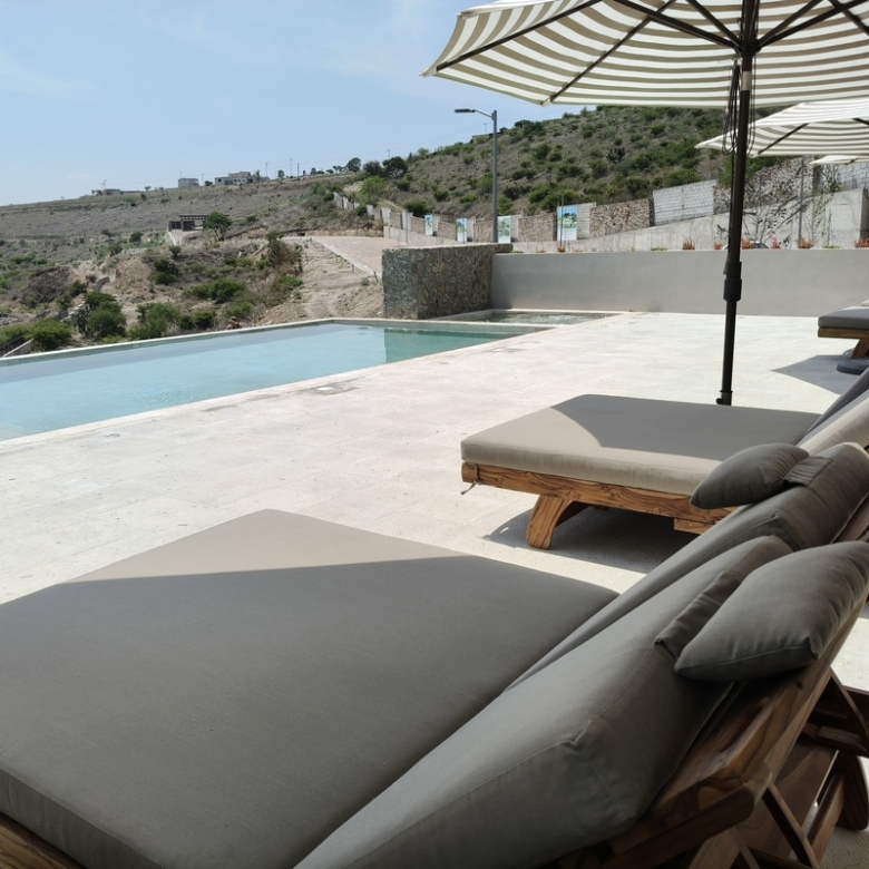 1703 Terrases – Sahai