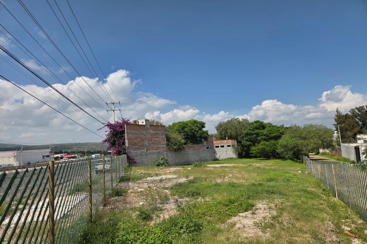 1941 Terreno en Venta sobre Salida a Celaya | San Miguel de Allende