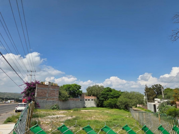 1941 Terreno en Venta sobre Salida a Celaya | San Miguel de Allende