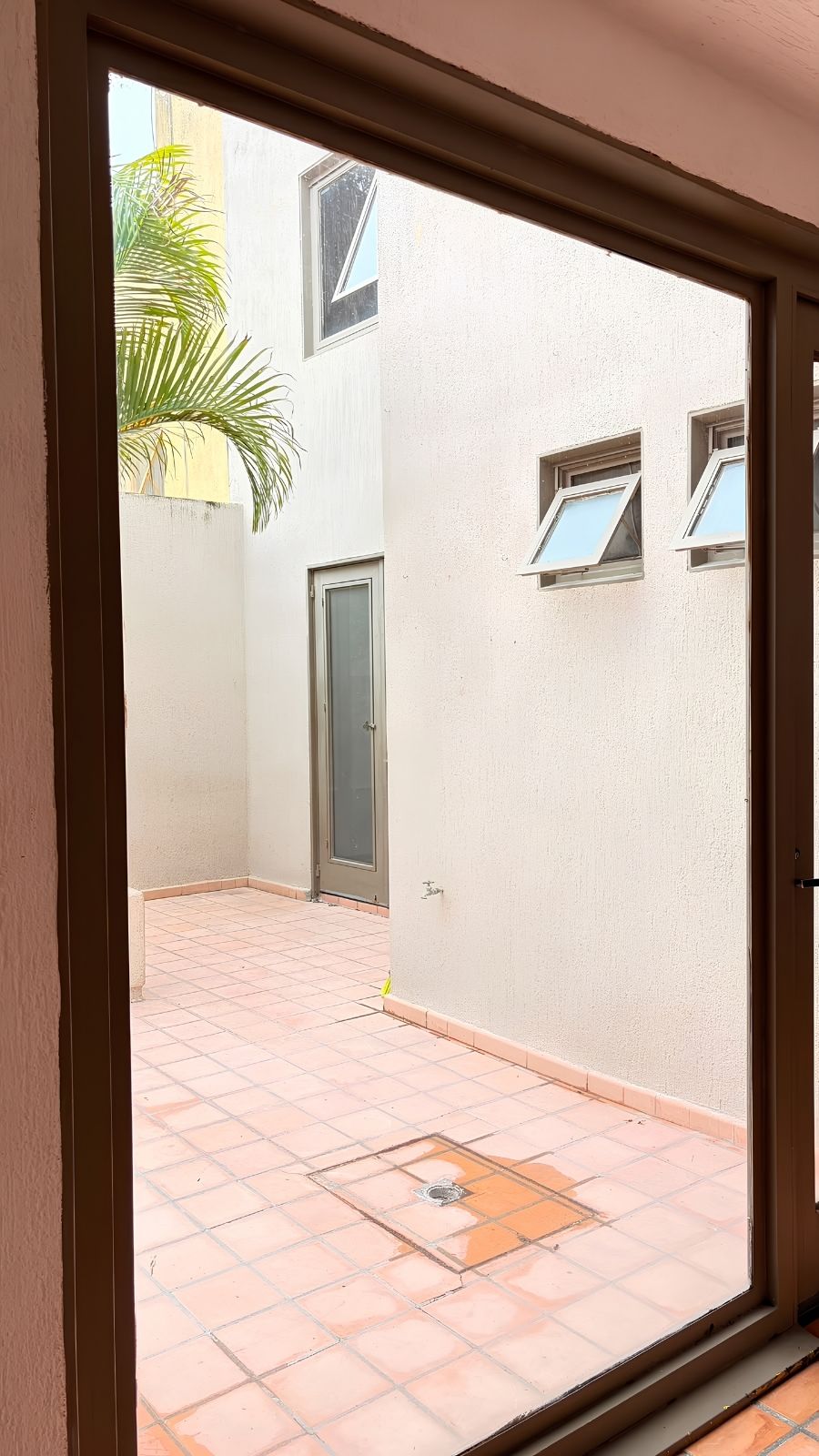 R – 1935 House for Rent in Mexiquito