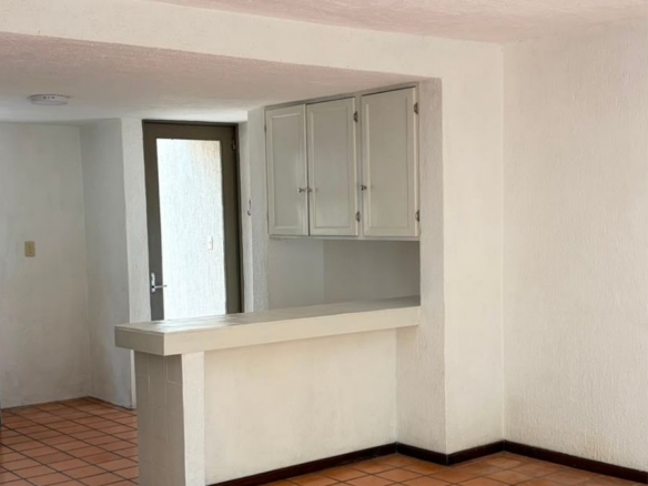 R – 1935 House for Rent in Mexiquito