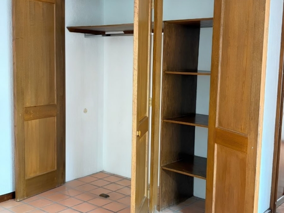 R – 1935 House for Rent in Mexiquito