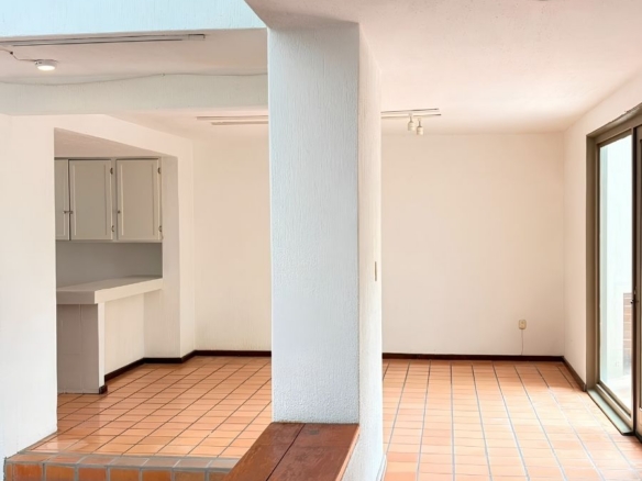 R – 1935 House for Rent in Mexiquito