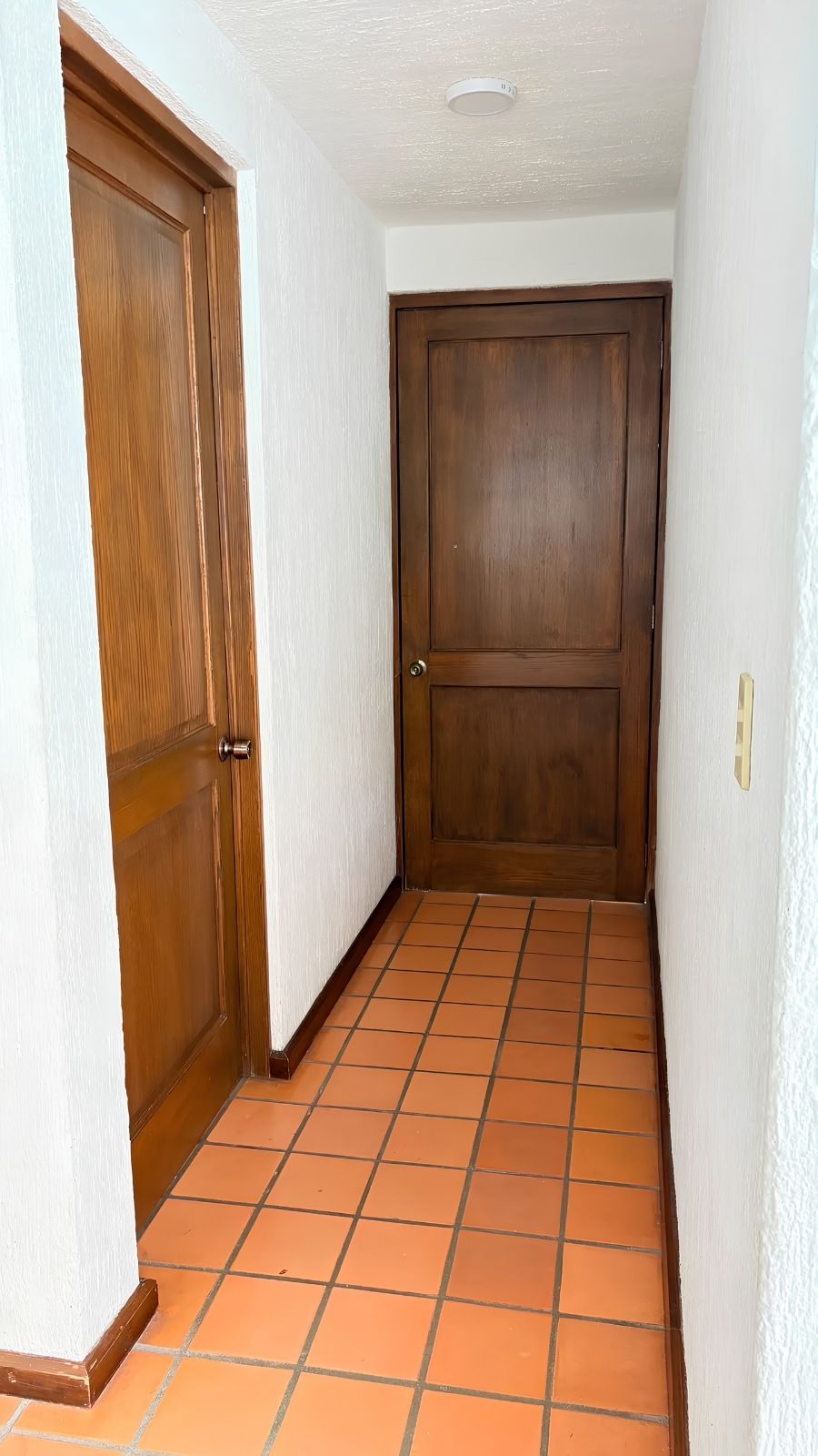R – 1935 House for Rent in Mexiquito