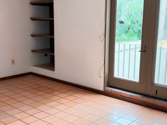 R – 1935 House for Rent in Mexiquito
