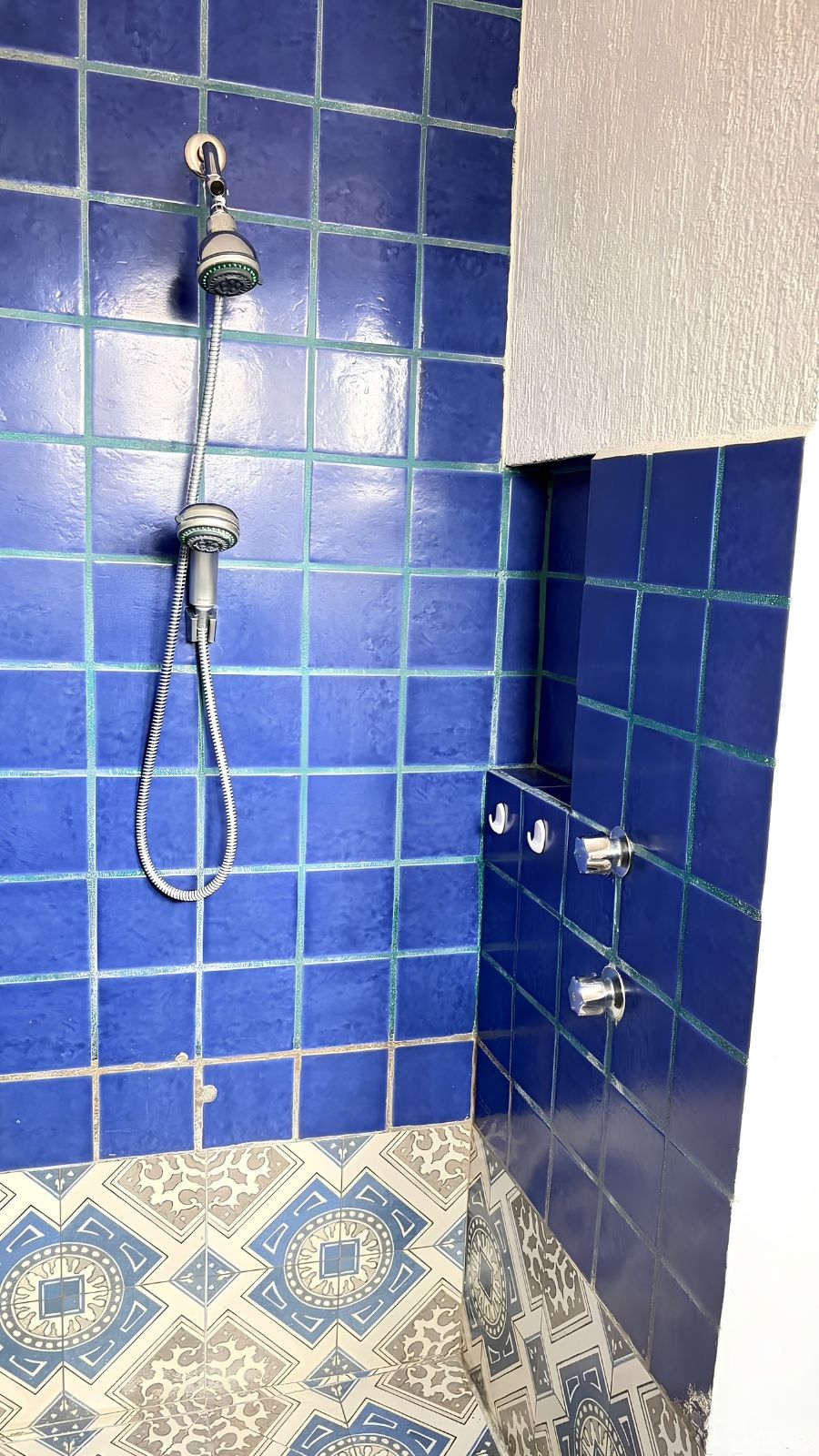 R – 1935 House for Rent in Mexiquito