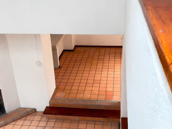 R – 1935 House for Rent in Mexiquito