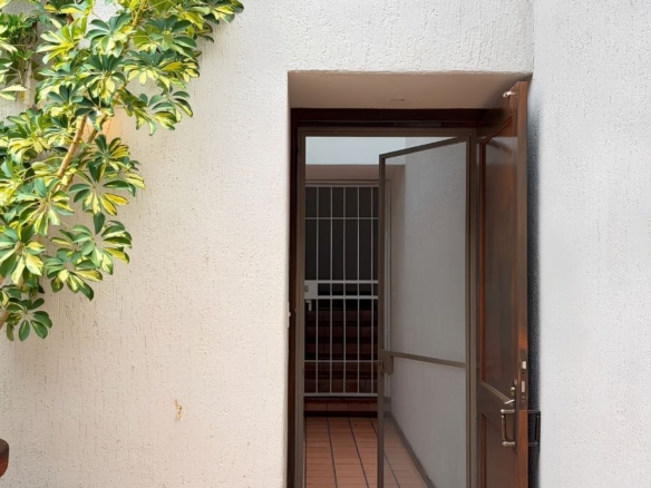 R – 1935 House for Rent in Mexiquito